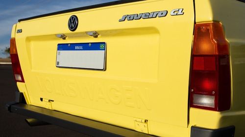 Imagem 6 de 15 de Vw Saveiro 1.8 Cl Gasolina - Amarelo Sunny (doc) - 1993