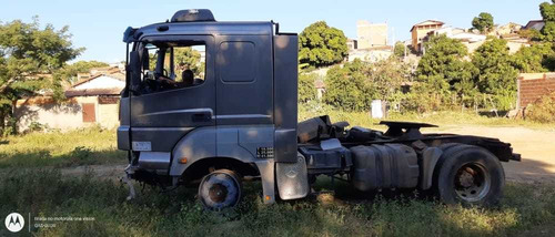 Imagem 3 de 7 de Mercedes Axo 2040