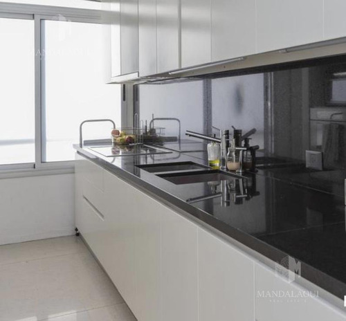 Imagen 12 de 24 de Duplex 4 Amb Mas Dependencia Con Espectacular Terraza, Dos Cocheras Y Amenities En Palermo Nuevo
