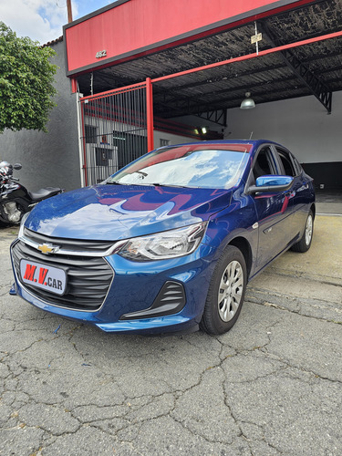 Chevrolet Onix plus 1.0 Lt 4p