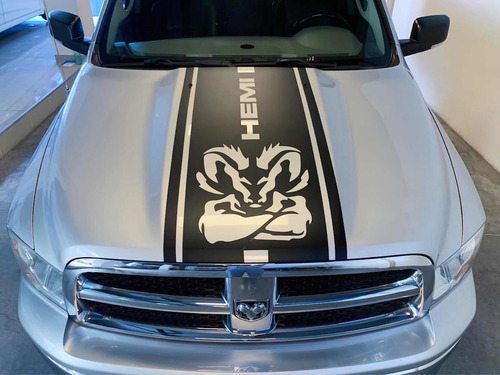 Imagen 2 de 11 de Dodge Ram 1500 4.7 4x4 Extra Full