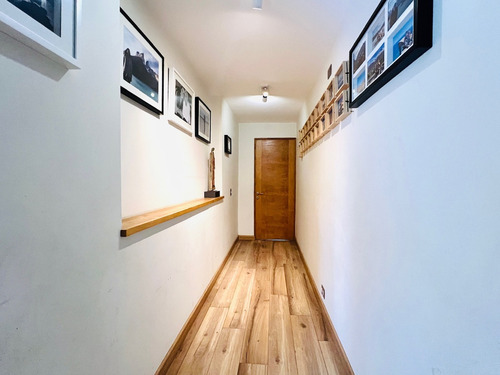 Impecable Y Amplia Casa, Muy Bien Emplazada.