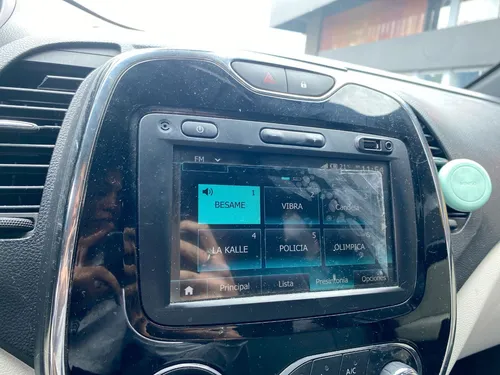 Renault Captur 2.0 Intens Automática