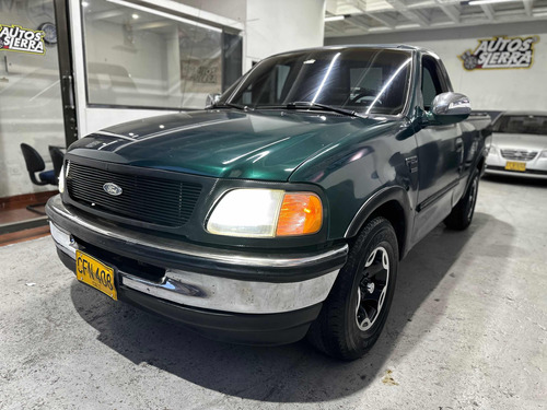 Ford F-150 5.4 Xl Style Side 4x2