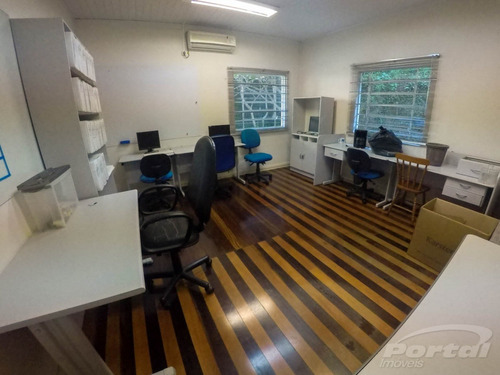 Casa Comercial Próximo Ao Centro - 35710187l