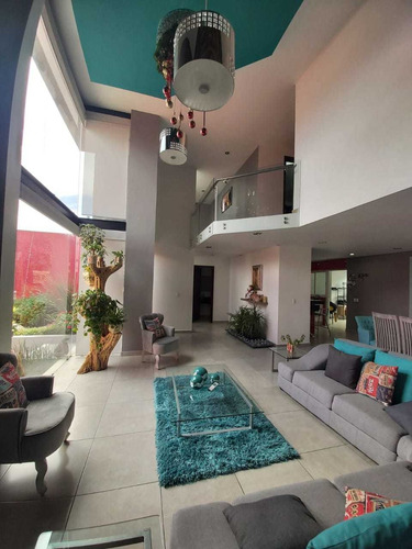 Imagen 2 de 13 de Casa A Pie De Calle En Venta En Metepec, Cerca Foresta, Tecnológico, 10 Min Toluca, Calimaya, San Mateo Atenco.