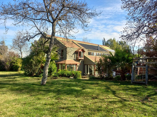 Casa Plazoleta, 6 Dormitorios, Con Piscina