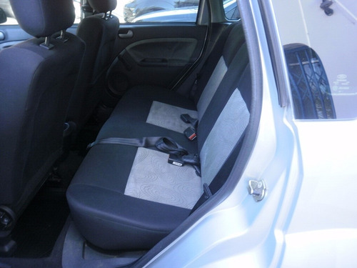 Ford Fiesta Sedan 1.6 Flex - 2008