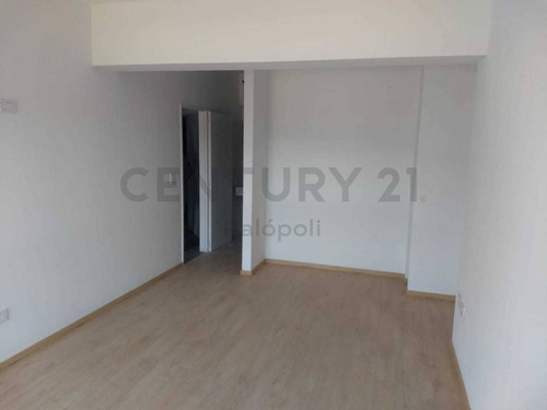 Imagen 9 de 16 de Venta Local Doble Altura A Estrenar En San Martín