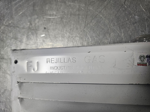 Pack 2 Rejilla Para Ventilación De Gas 17x17 Aprobada Blanco