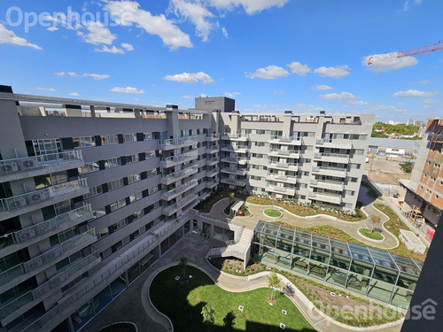 Departamento 2 Ambientes Con Balcon En Alquiler. Complejo Milaires
