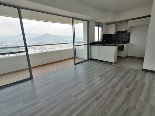 Apartamento En Arriendo Ubicado En Sabaneta Sector Las Lomitas (22240).