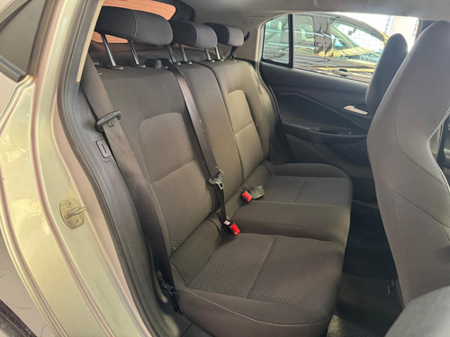 Chevrolet Onix HATCH 10MT LT2