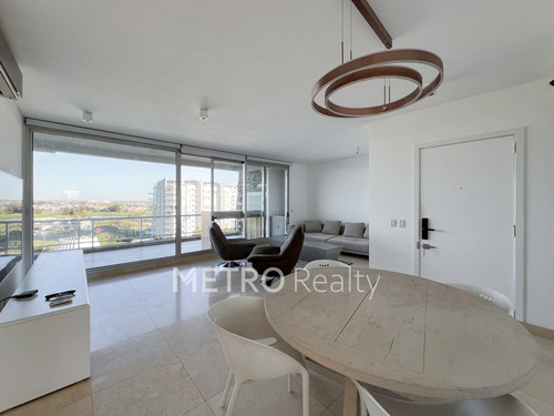 Departamento En Venta De 3 Habitaciones Con Vista Al Golf Y El Lago En Yoo, Nordelta