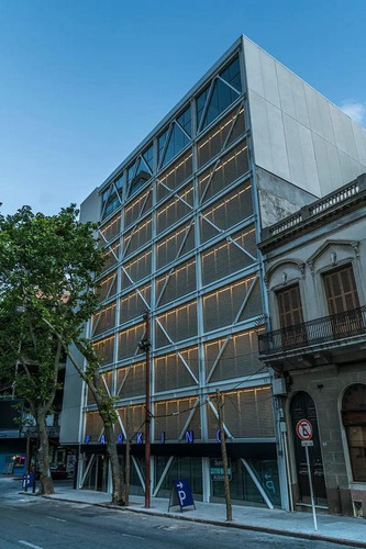 Imagen 4 de 16 de Local - Centro (montevideo)