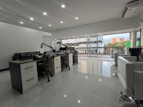 Local En Alquiler En Av Bolivar De Maracay Aragua 24-13917 Irrr