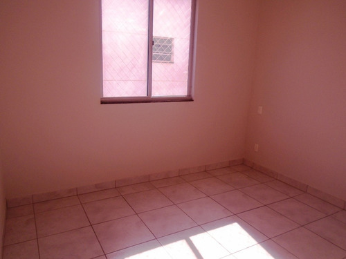 Imagem 2 de 6 de Apartamento Com 2 Quartos Para Alugar No Sagrado Coração De Jesus Em Ponte Nova/mg - 4663