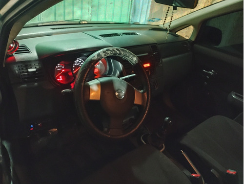 Nissan Tiida 1.8 Sense Sedan Mt