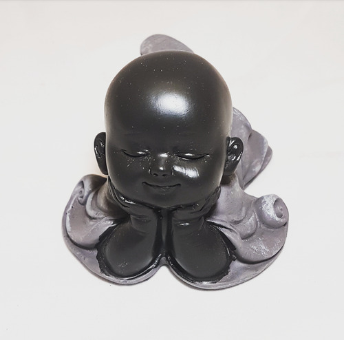 Monjecito Recostado Boca Abajo 7cm Gris