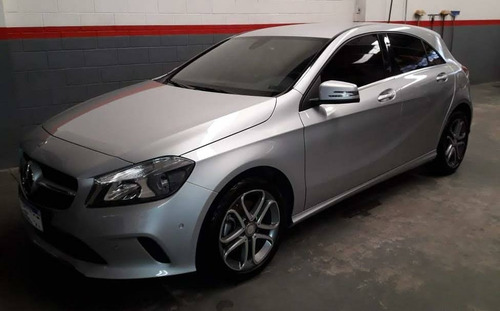 Imagen 1 de 8 de Mercedes-benz Clase A 1.6 A200 Urban 156cv 2016