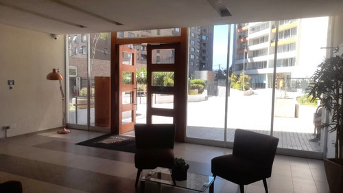 Cumbrespro Vende Amplio Dpto. 1d/1b, Con Bodega