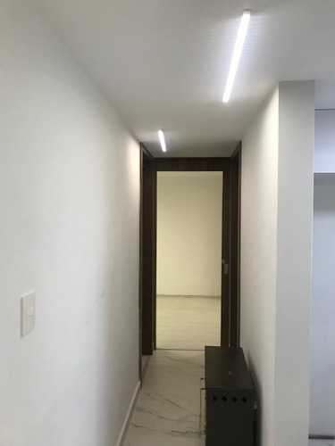 Imagen 6 de 14 de Magnifico Depto, 100% Remodelado Con Terminados De Lujo.