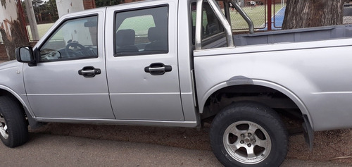 Camioneta Doble Cabina Orient Ruda 2,2 Color Gis Con Detalle