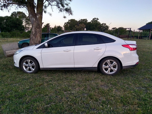 Ford Focus ||| Se Plus 2.0 2014 4 Puertas Cuero