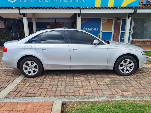 Audi A4 Comfort 1.8cc At Aa