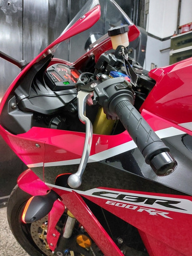 Imagen 10 de 14 de Honda Cbr