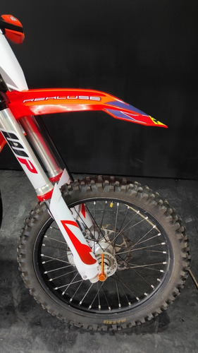 Imagen 9 de 13 de Motofeel Cdmx - Ktm 300 Xc @motofeelmx