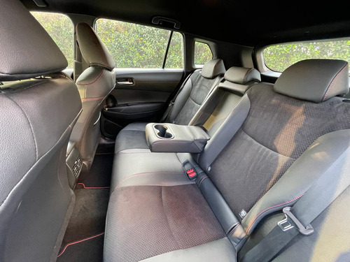 Imagen 6 de 16 de Toyota Corolla Cross 2.0 Gr-s 2023