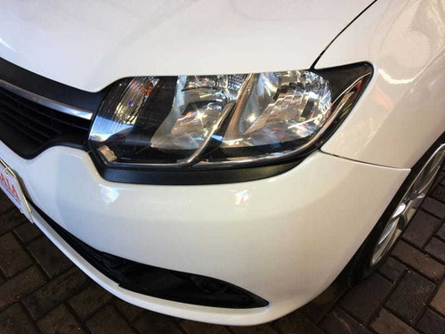 Imagem 14 de 15 de Renault Logan Expression 1.6 8v Hi-flex Mec.