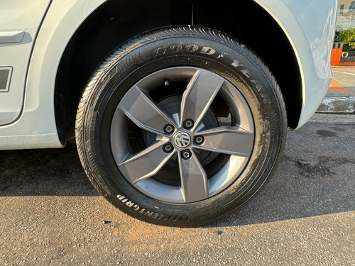 Volkswagen Fox 1.6 Connect Total Flex 5p 5 marchas