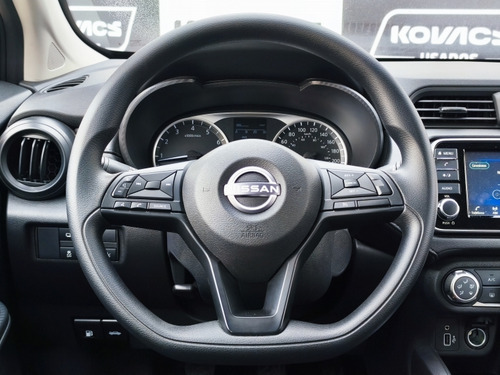 Nissan Versa 1.6 Sense Mt
