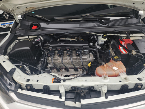 Chevrolet Onix 1.4 Lt 5p
