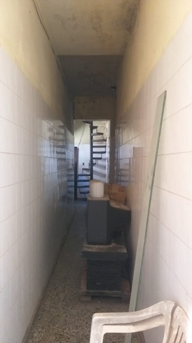 Imagen 23 de 30 de Local Comercial + Depósito En Venta Berazategui Oeste