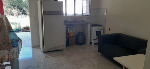 Chácara 500mts 2 Dormitórios Um Com Suíte.