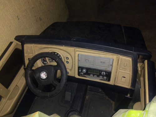 Imagen 2 de 2 de Carro Bateria Ficher Price Modelo Escalade