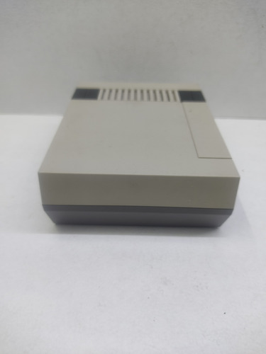Consola Mini Nintendo Nes Edición Original (Usado)