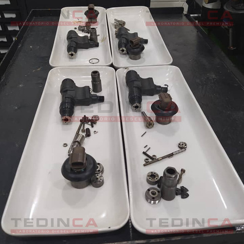 Imagen 3 de 10 de Inyectores De Toyota Dyna 4.0 Hino 300