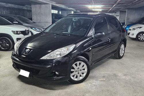 Peugeot 207 1.6 Xt