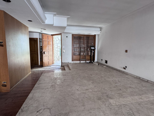 Venta Casa 4 Dormitorios Piscina Cocheras Jardin Rosario Abasto