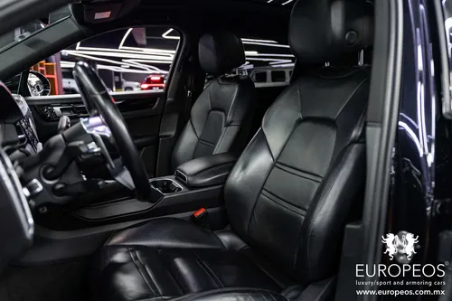 Porsche Cayenne 3.6 At