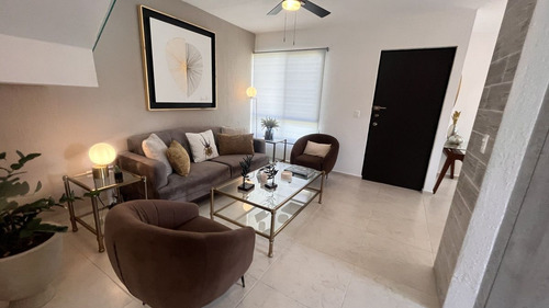 Casa En Venta Con 3 Recamaras Los Heroes Merida Yucatan