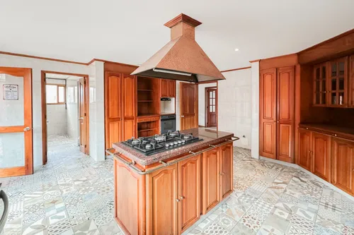 Casa En Arriendo/venta En San José De Bavaria. Cod A7174