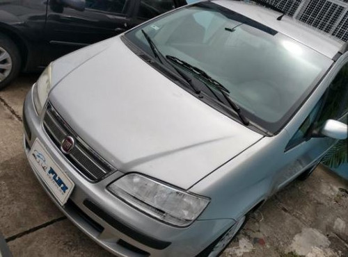 Fiat Idea 1.4 Elx Flex 5p