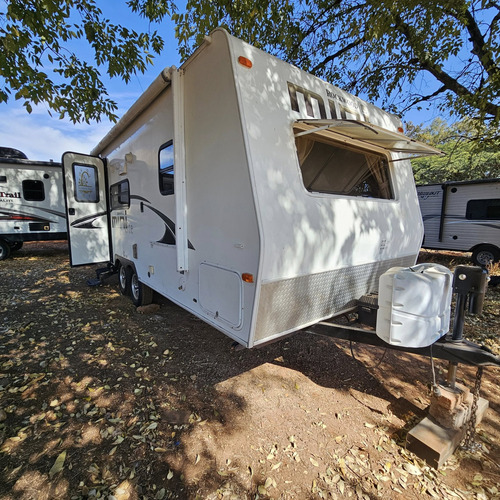 Rv Mini Lite Listo Para La Aventura , Vivir O Viajar?