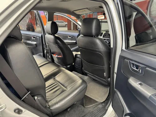 Toyota Fortuner 2.7l 4x2