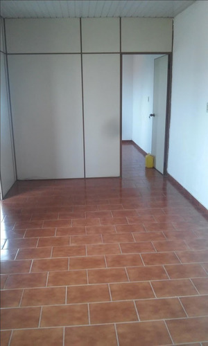 Sobrado Com 2 Dormitórios À Venda, 163 M² Por R$ 349.000,00 - Vila Assis - Sorocaba/sp - So3251